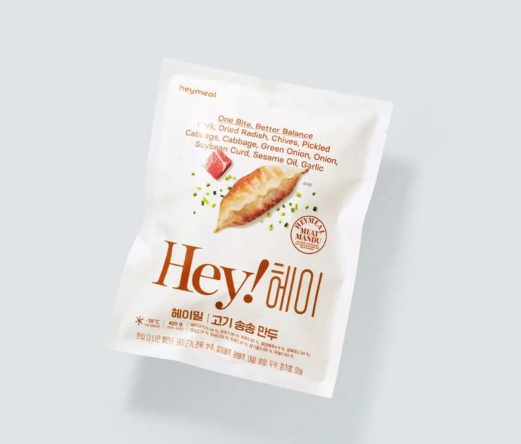 2025紅點品牌與傳達<a href=http://m.edabuilding.com/ target=_blank class=infotextkey>設(shè)計</a>獲獎作品公布41.jpeg